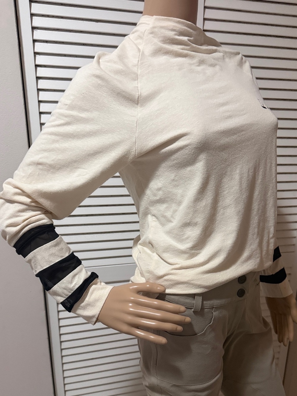 Equestrian Hemp/Organic Cotton Mock Neck schooling top.Mesh Sleeve Detail. L